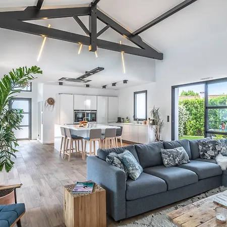 Σπίτι διακοπών Manureva - Piscine Au Sel