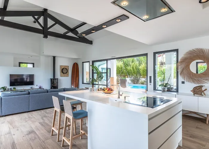 Manureva - Piscine Au Sel بيت للعطل بياريتز